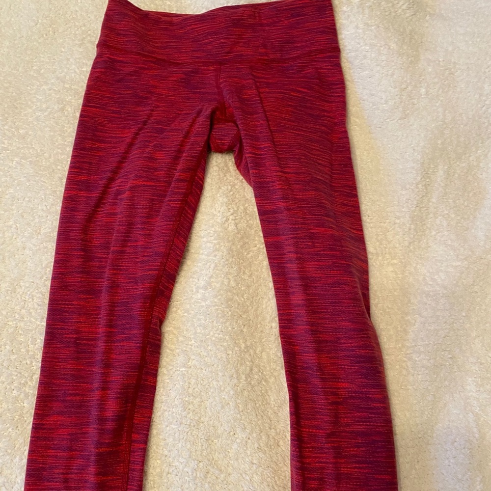 Lululemon cropped leggings